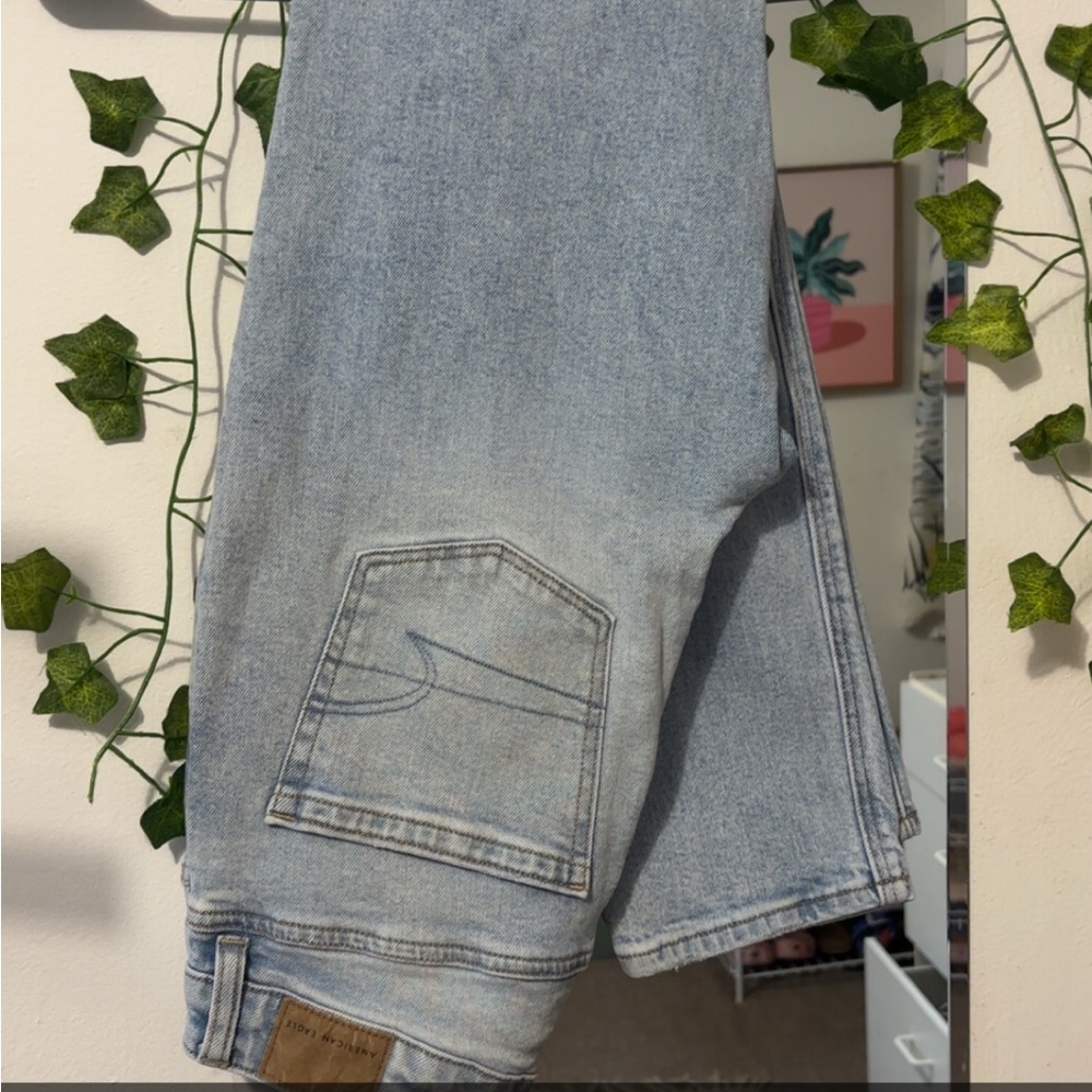 Women’s Light Blue Jeans
